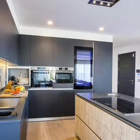 Villa Orion By Interhome